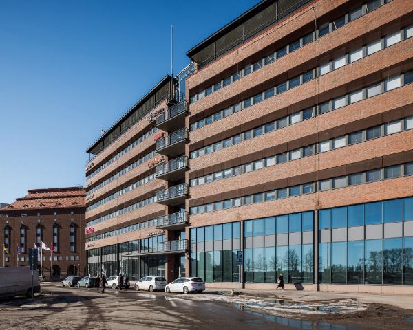 Lintulahdenkuja 10, Helsinki, 1359 m² toimisto